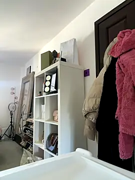 Snapshot of blissdimicco chatting on 09.30.25 blissdimicco online show from 09.30.25