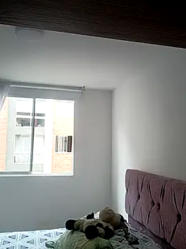 Snapshot of ary-cooper chatting on 10.11.25 ary-cooper online show from 10.11.25