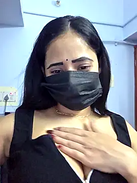 Snapshot of Hot_honey77 chatting on 10.11.25 Hot honey77 online show from 10.11.25