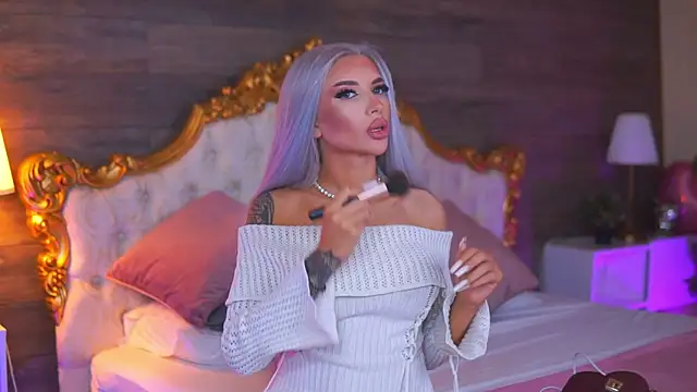 Juicy Jessye online show from 04.20.26