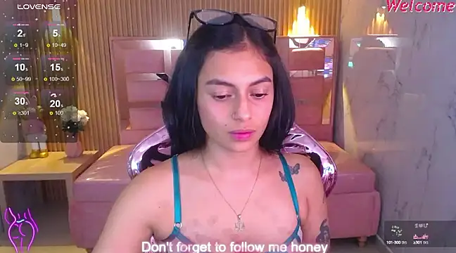 lilith petit sub online show from 03.04.25