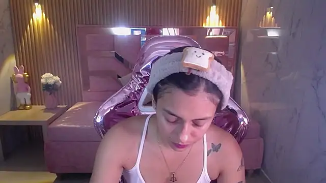 lilith petit sub online show from 03.12.25