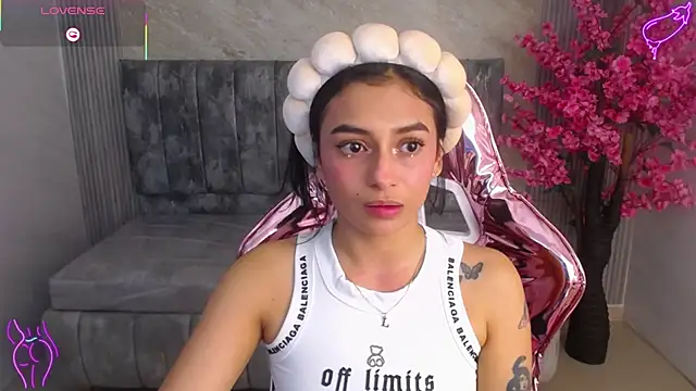 lilith petit sub online show from 09.16.25