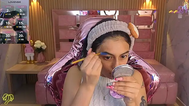 lilith petit sub online show from 10.30.25