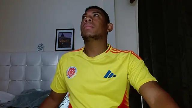 Snapshot of Therocablack chatting on 02.03.25 Therocablack online show from 02.03.25