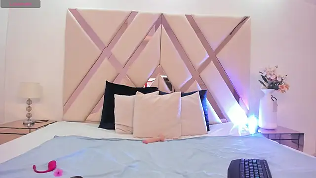 taliarussel online show from 02.20.25