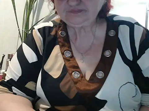 Snapshot of DeniseeRosea chatting on 05.20.26 DeniseeRosea online show from 05.20.26