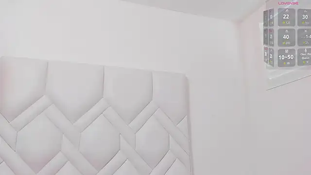 LindaHooker online show from 03.29.26