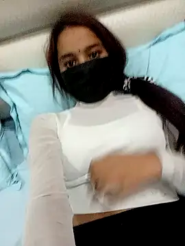 College Girl-M online show from 01.22.25