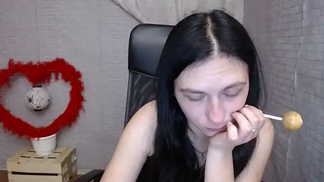 AmandaJi  online show from 03.20.25