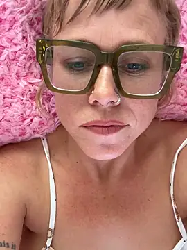 I am babydoll online show from 02.09.26