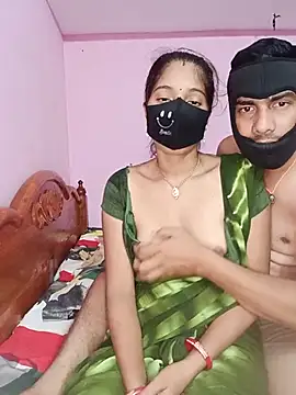 Snapshot of USHA_BHABHI chatting on 06.30.26 USHA BHABHI online show from 06.30.26