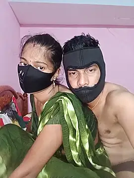 Snapshot of USHA_BHABHI chatting on 07.10.26 USHA BHABHI online show from 07.10.26