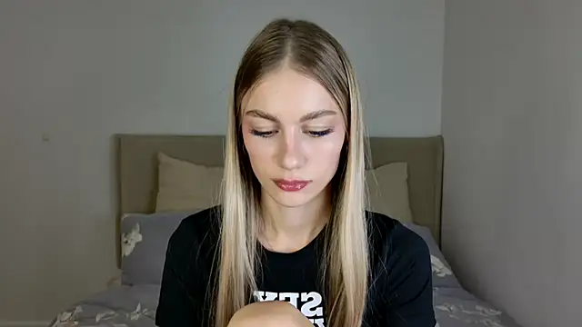 GabriellaOlsen online show from 10.29.25