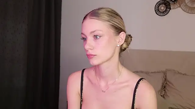 Snapshot of GabriellaOlsen chatting on 05.03.26 GabriellaOlsen online show from 05.03.26