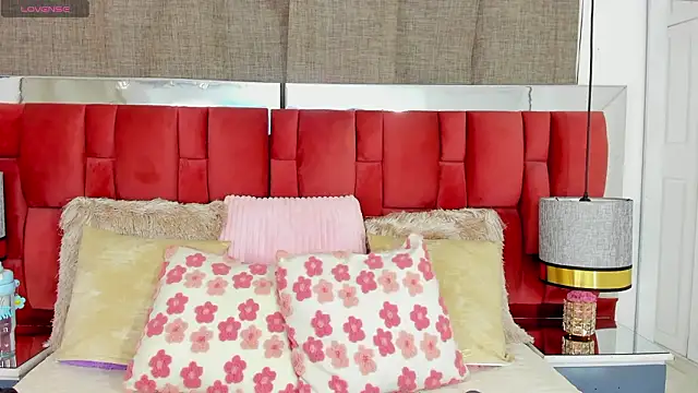 NatyParker online show from 02.12.26