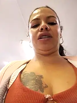 Ariana-07 online show from 02.13.25