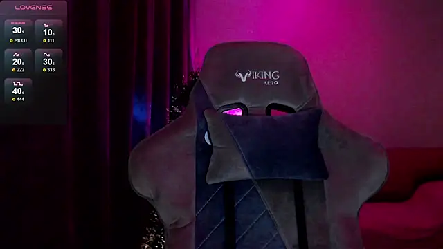 Ohmy Nora  online show from 01.26.25