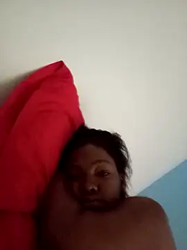 ValkiriaContee online show from 11.02.25