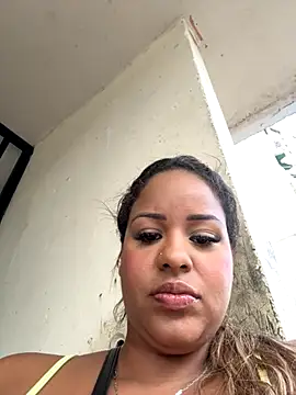 Snapshot of alibellsex chatting on 10.25.25 alibellsex online show from 10.25.25