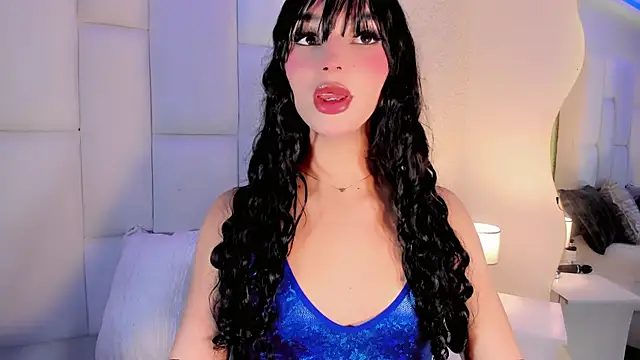 Angeles Busst online show from 12.01.25