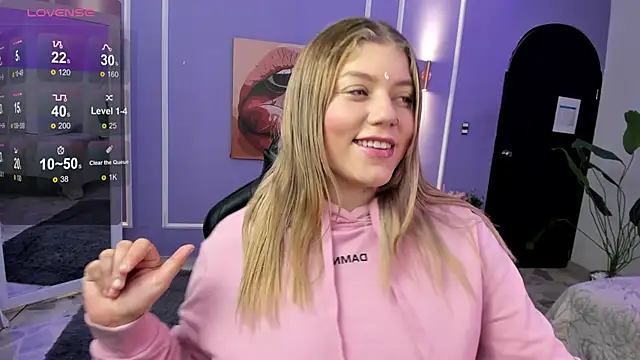 alaia greyy online show from 11.10.25