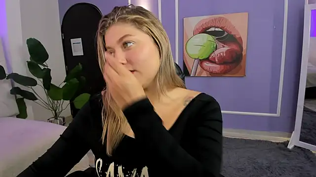 alaia greyy online show from 11.18.25