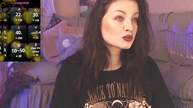 BritneyBarker online show from 12.19.24