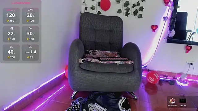 Snapshot of saray__jones chatting on 02.28.26 saray jones online show from 02.28.26