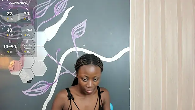 Sara Naugty online show from 11.08.25