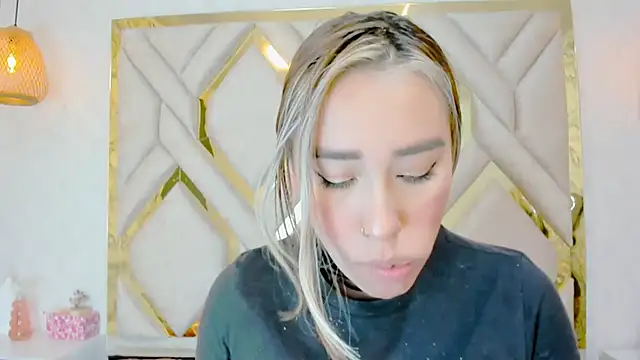 Lannajansen online show from 02.04.25