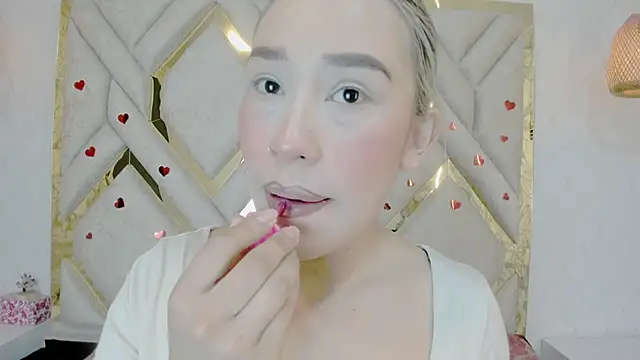 Lannajansen online show from 02.26.25