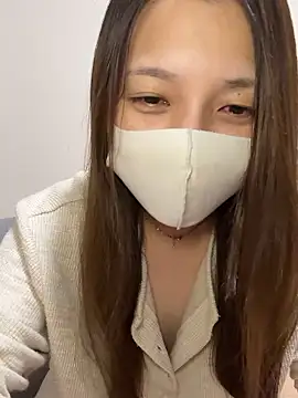 Snapshot of anchan69 chatting on 10.04.25 anchan69 online show from 10.04.25