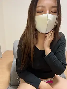 Snapshot of anchan69 chatting on 10.25.25 anchan69 online show from 10.25.25