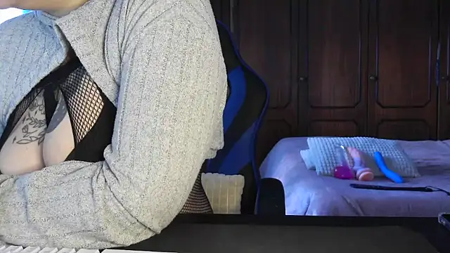 bunnyfox420 online show from 12.03.25