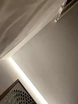 Riverdonttgo online show from 09.09.25