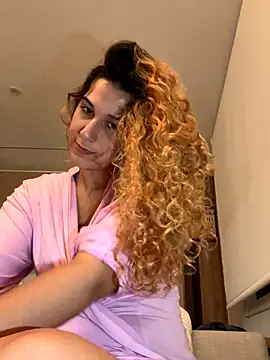 Riverdonttgo online show from 10.20.25