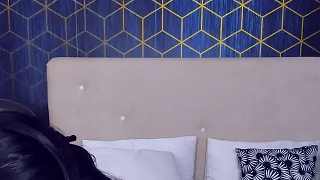 Snapshot of ValeryBlakes chatting on 10.16.25 ValeryBlakes online show from 10.16.25