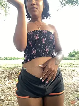 Snapshot of Charlotte_bronxxx chatting on 01.26.25 Charlotte bronxxx online show from 01.26.25