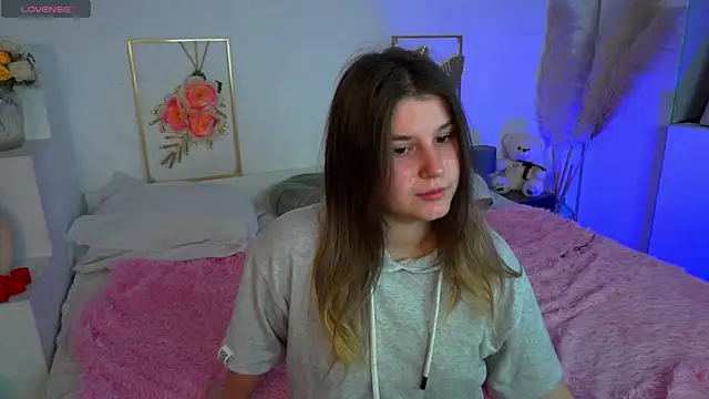 nawuwu online show from 10.26.25