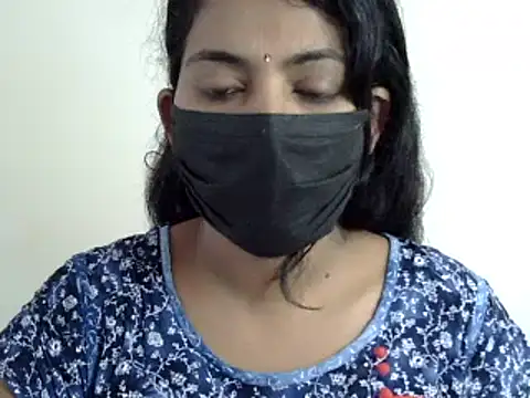 Snapshot of Reddy_Trisha chatting on 02.07.25 Reddy Trisha online show from 02.07.25