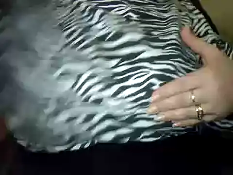 Snapshot of topina8 chatting on 01.29.25 topina8 online show from 01.29.25