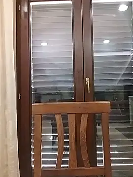 Snapshot of topina8 chatting on 10.10.25 topina8 online show from 10.10.25