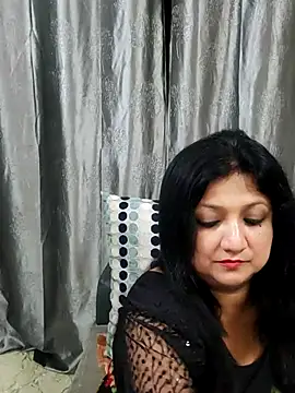 Snapshot of horny_lizia chatting on 06.22.26 horny lizia online show from 06.22.26