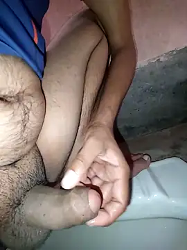 Snapshot of Extrembox5 chatting on 02.17.25 Extrembox5 online show from 02.17.25