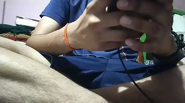 Snapshot of Extrembox5 chatting on 03.21.25 Extrembox5 online show from 03.21.25