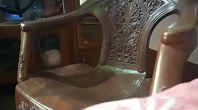 Snapshot of Extrembox5 chatting on 03.23.25 Extrembox5 online show from 03.23.25