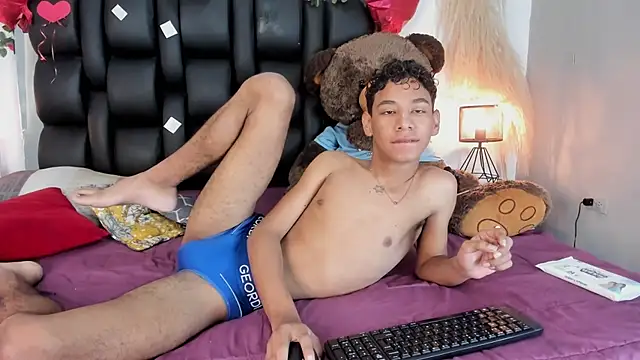 Snapshot of Amberr1 chatting on 02.17.25 Amberr1 online show from 02.17.25