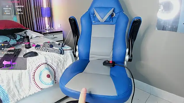 Snapshot of Amberr1 chatting on 03.09.25 Amberr1 online show from 03.09.25