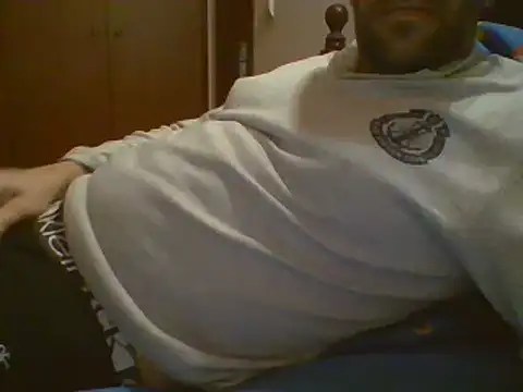 Snapshot of _tuga_man_ chatting on 03.10.25 tuga man online show from 03.10.25